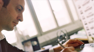 自动升级更新的电话轰炸测试